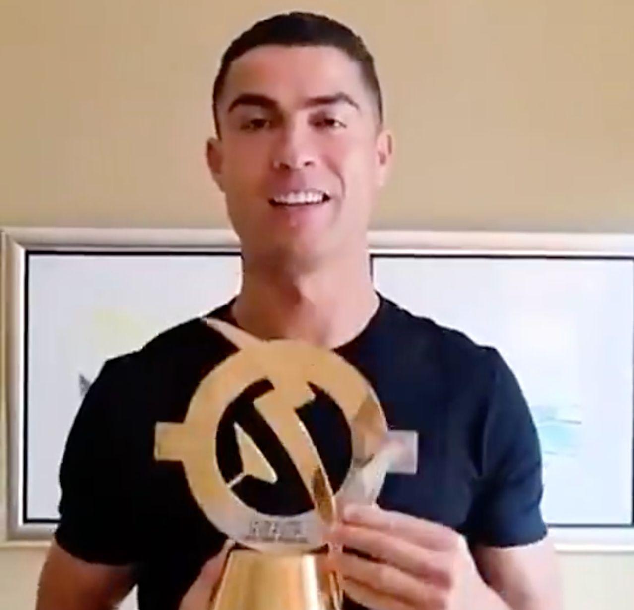 C罗被葡超官方评为GOAT！本人未到场领奖 发视频致谢：我无比自豪