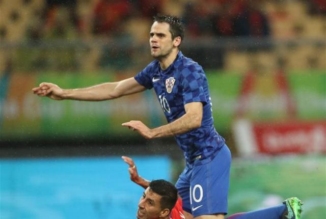 1764815655478050389.jpg 弗兰克 04.jpg